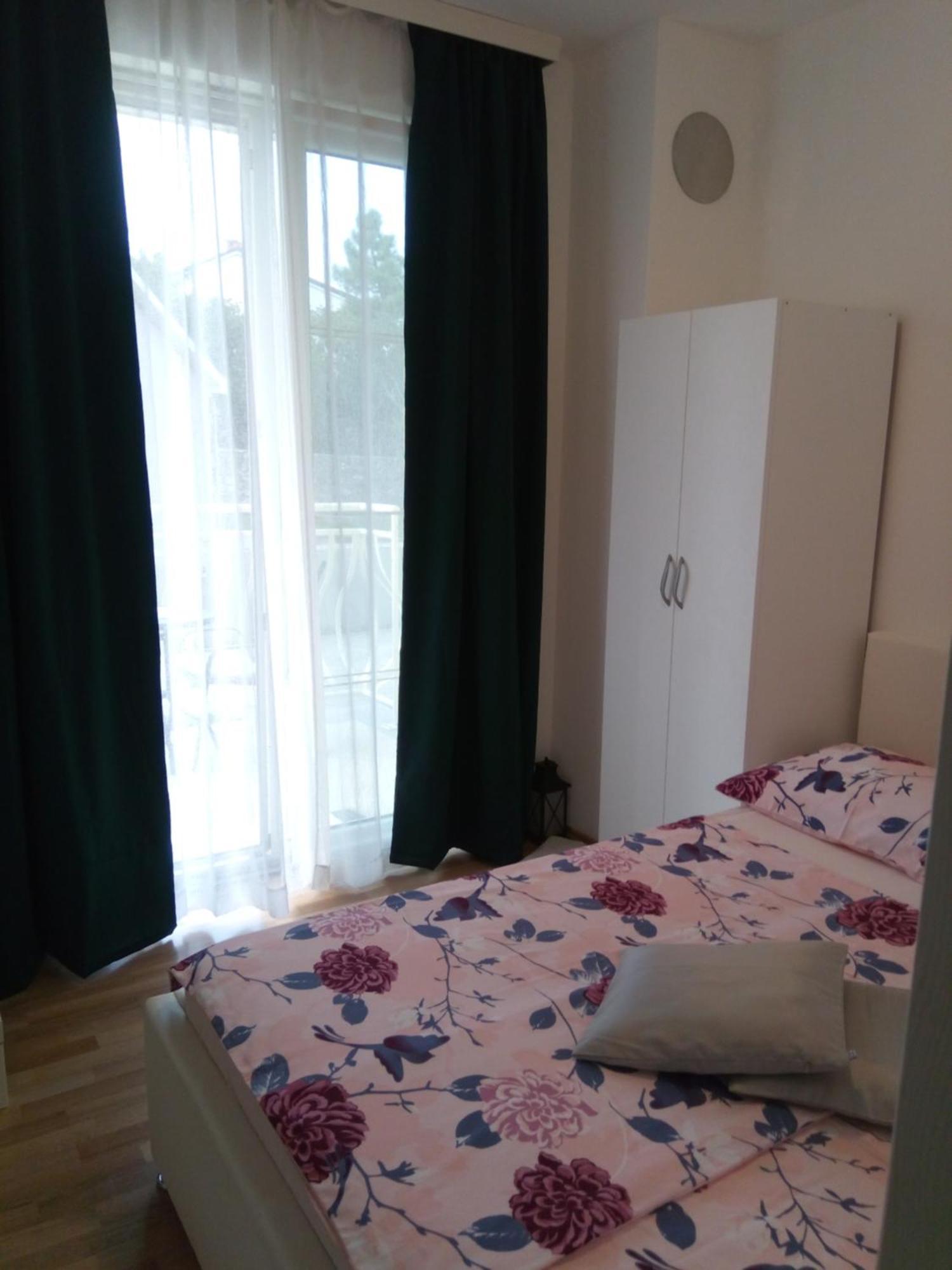 Ana Rooms Krk Town Εξωτερικό φωτογραφία