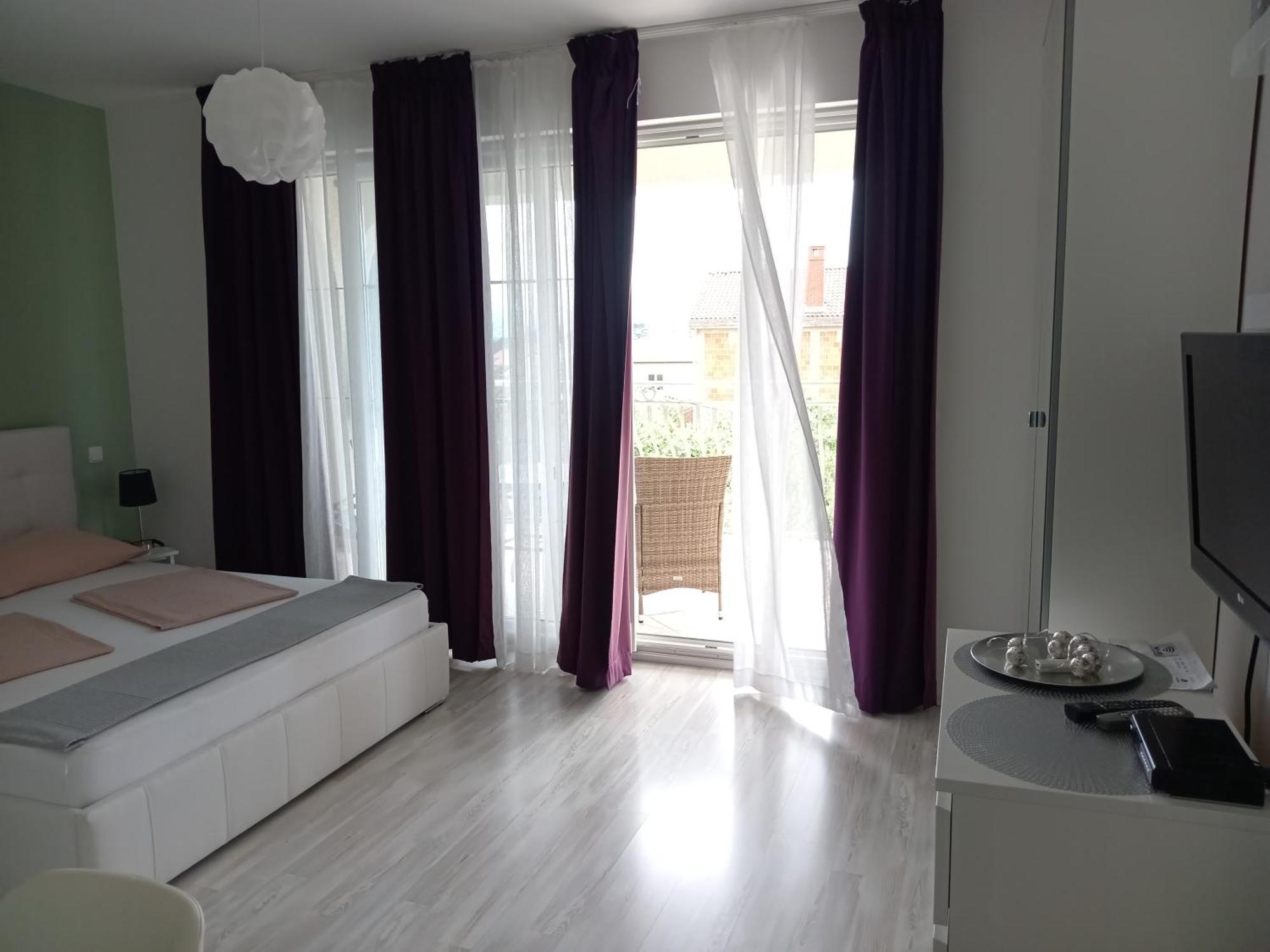 Ana Rooms Krk Town Εξωτερικό φωτογραφία